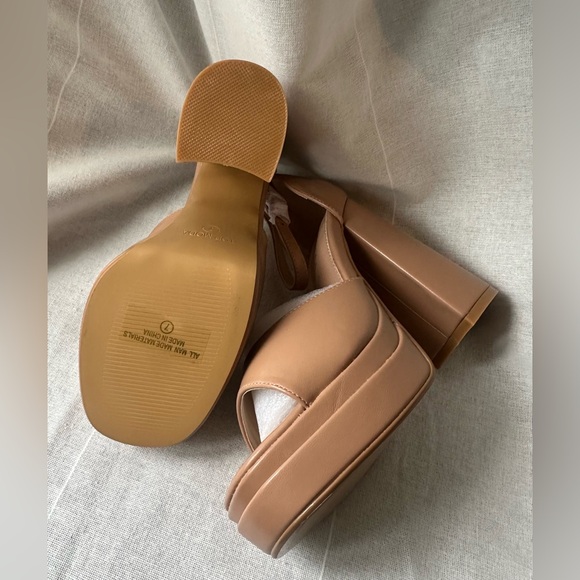 Top Moda Women Open Toe Ankle Strap Platform Chunky High Heel Sandal - Picture 7 of 8